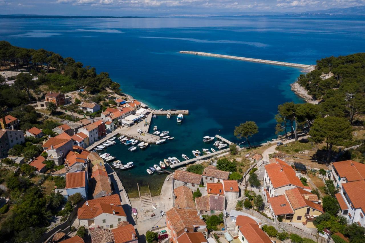 Holiday Home Villa Esperanca Veli Lošinj Εξωτερικό φωτογραφία