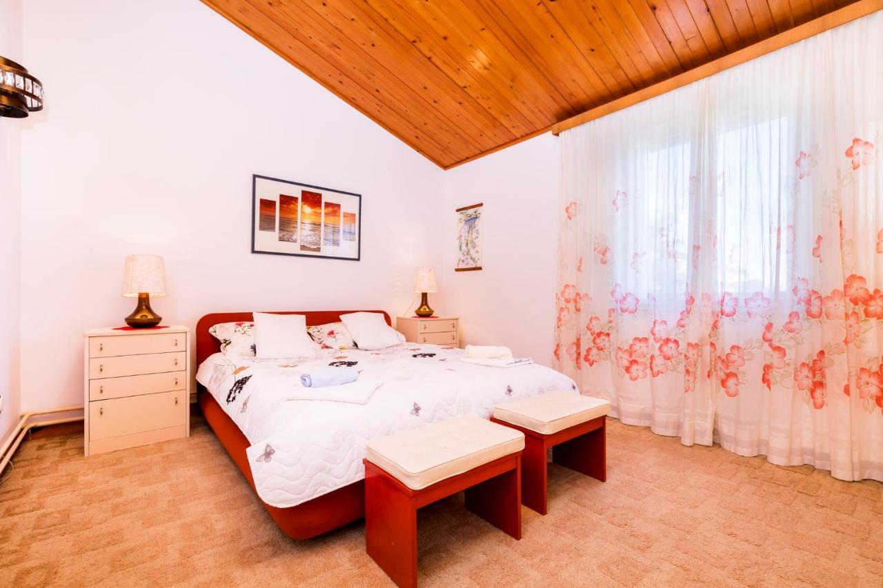 Holiday Home Villa Esperanca Veli Lošinj Εξωτερικό φωτογραφία