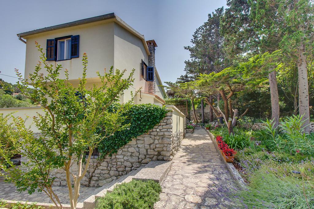 Holiday Home Villa Esperanca Veli Lošinj Εξωτερικό φωτογραφία